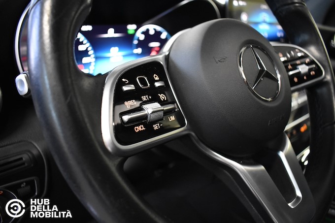 MERCEDES-BENZ GLC 220 d 4Matic Coupé Premium Plus